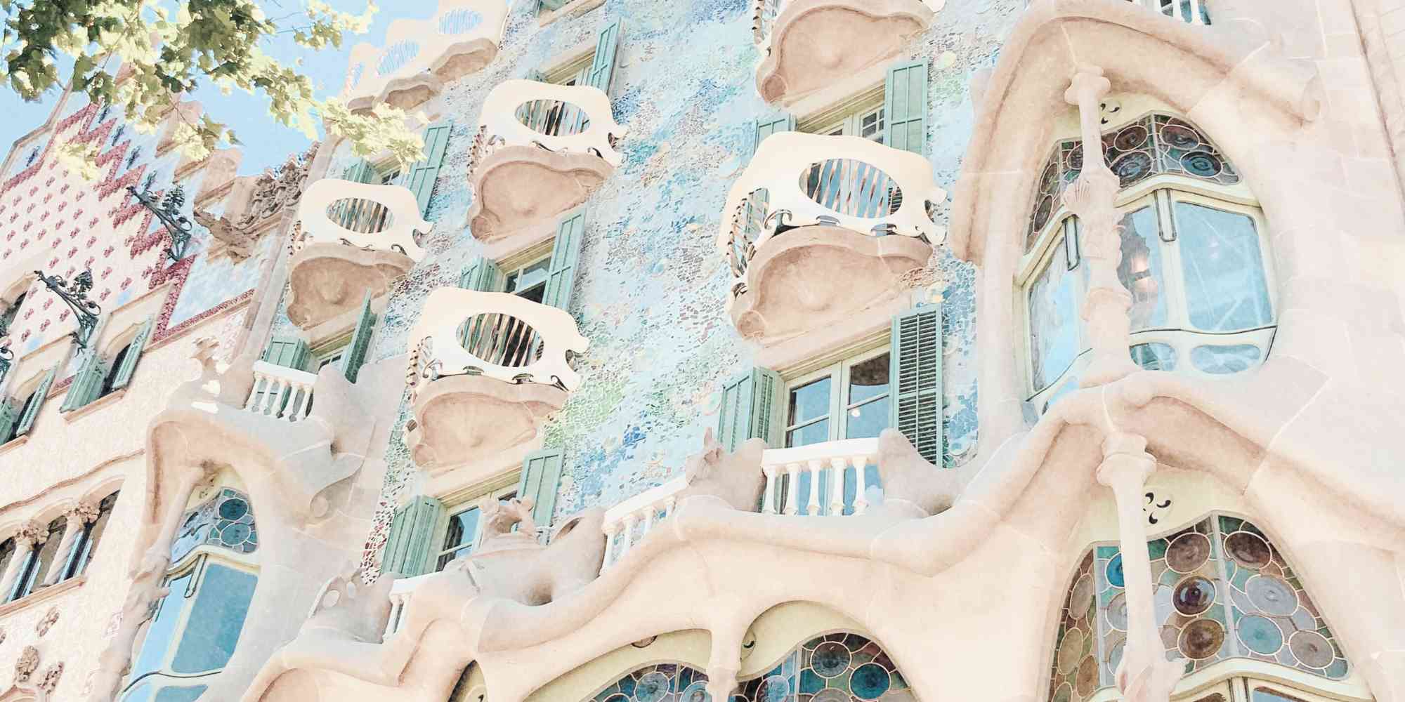 Casa Batlló, in Barcelona, representing A Barcelona Travel Guide